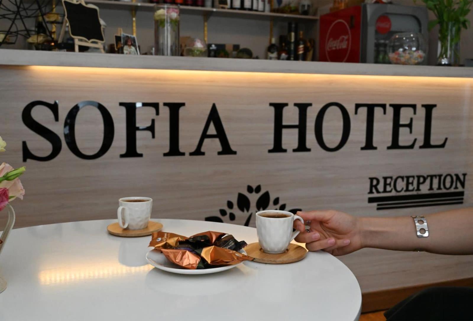 Sofia Hotel Ereván Exterior foto
